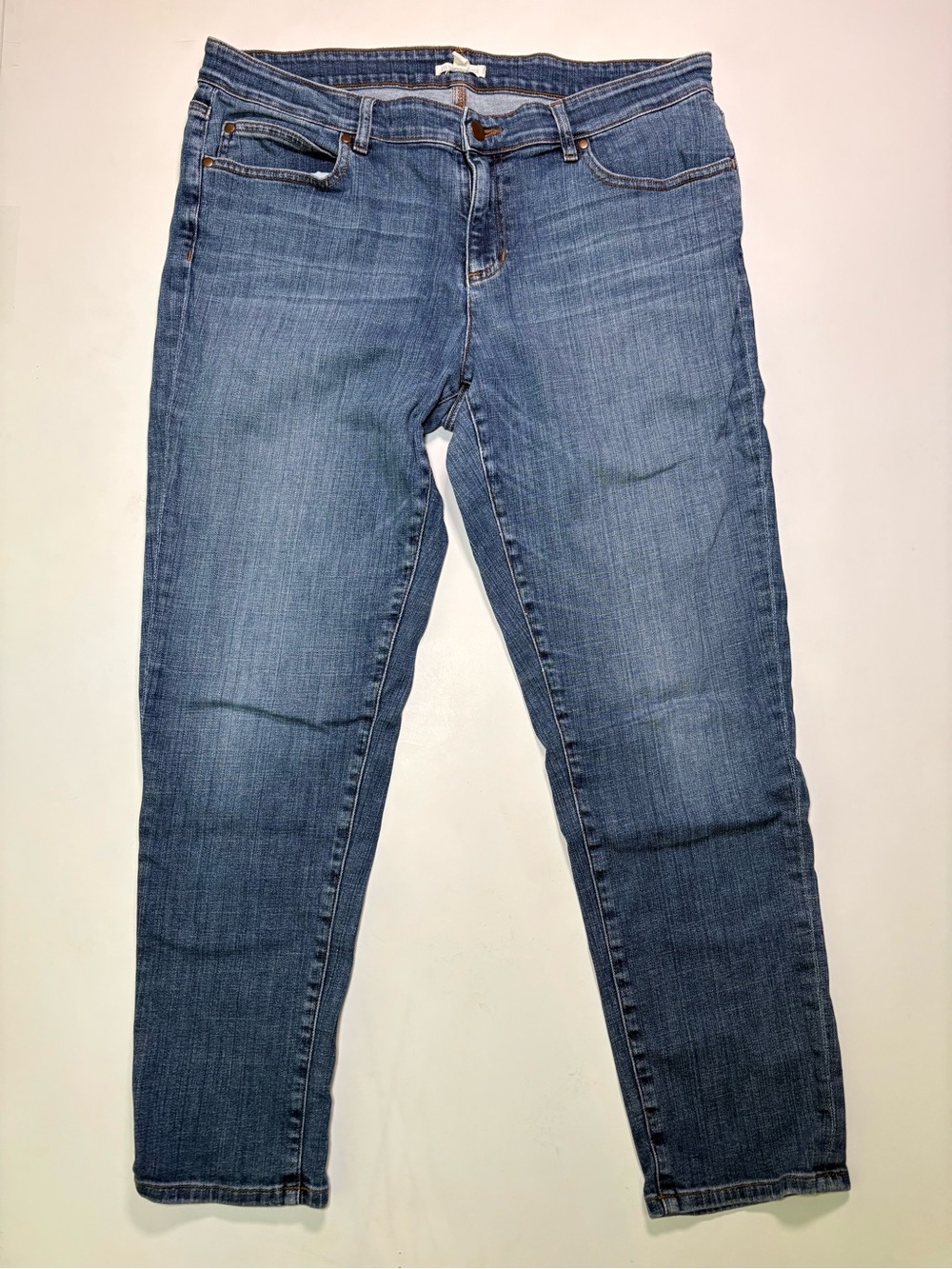 Eileen Fisher Slim Jeans in Mid Blue Wash